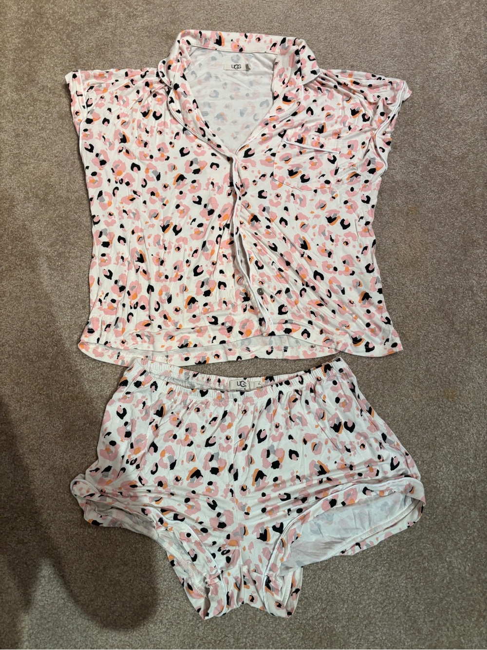 UGG Pink & Black Leopard-Print Short Pajama Set